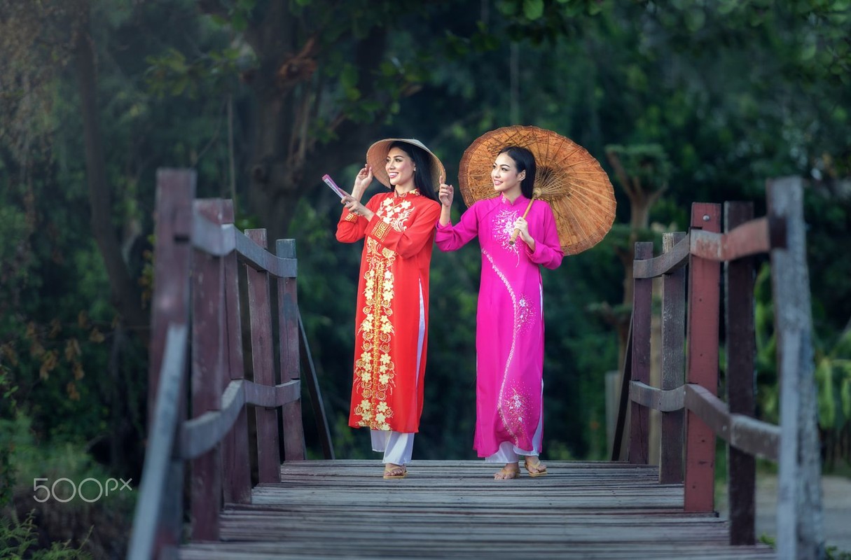 Dep me man thieu nu ao dai Viet trong anh nguoi Thai-Hinh-8