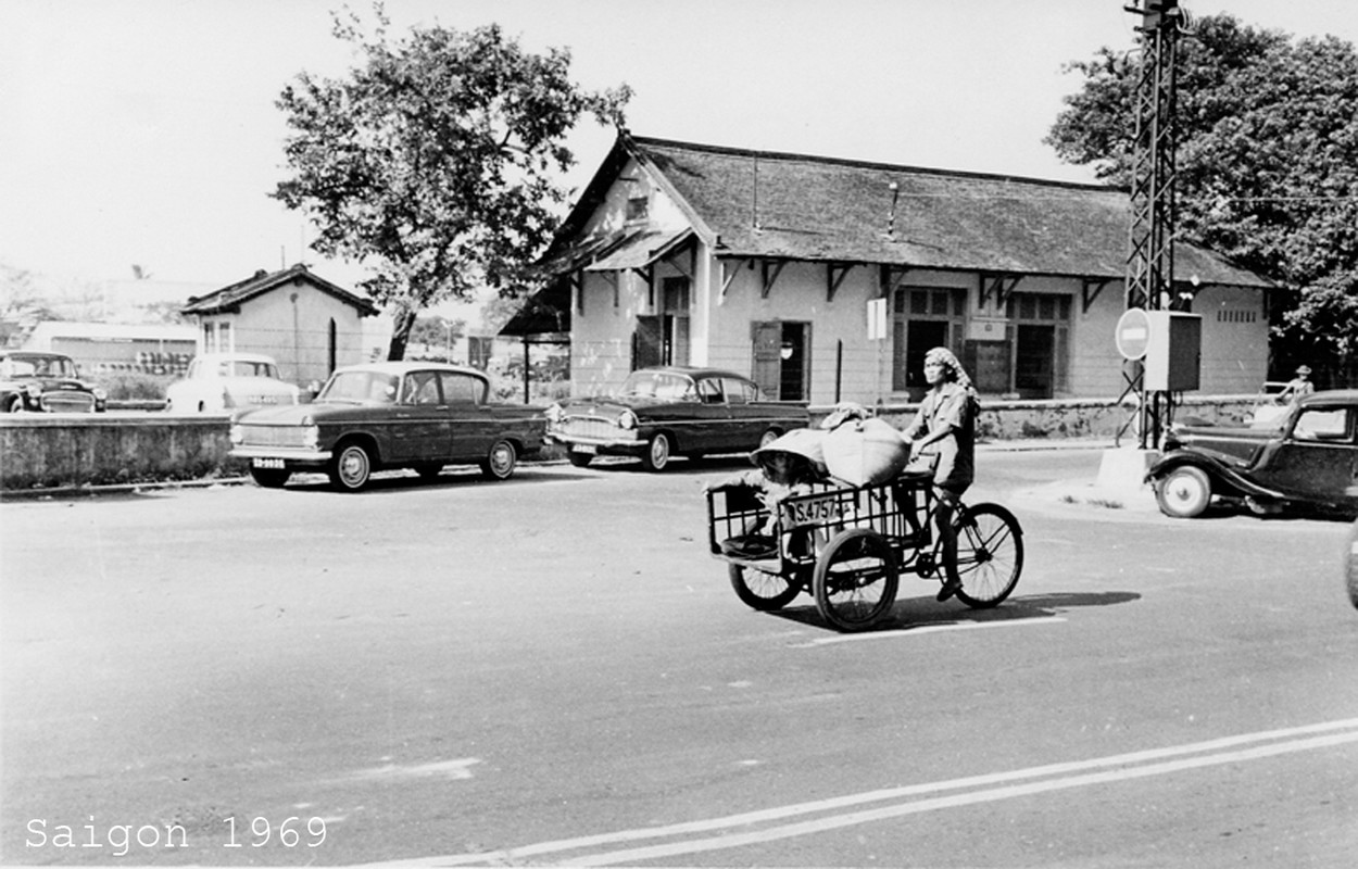 Sai Gon nam 1965 trong anh cua cuu nhan vien CIA (2)-Hinh-14