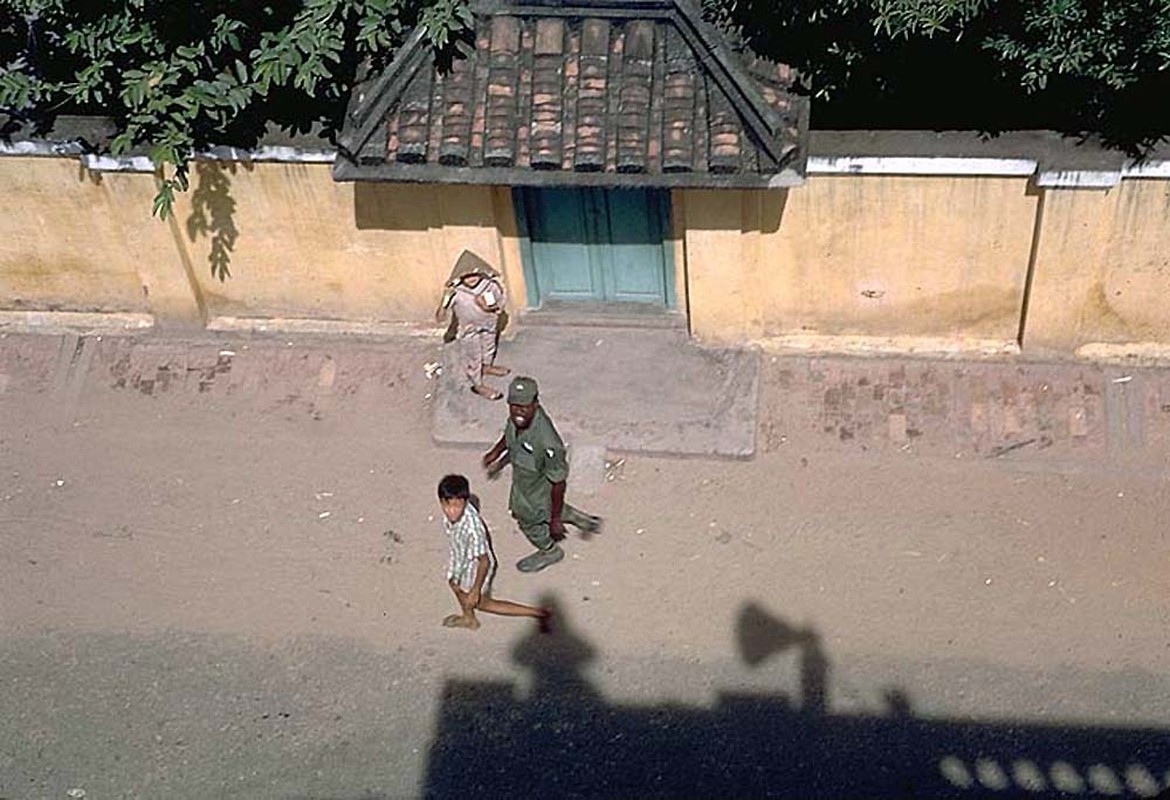 Anh doi thuong tuyet dep o Phan Thiet nam 1968-Hinh-10