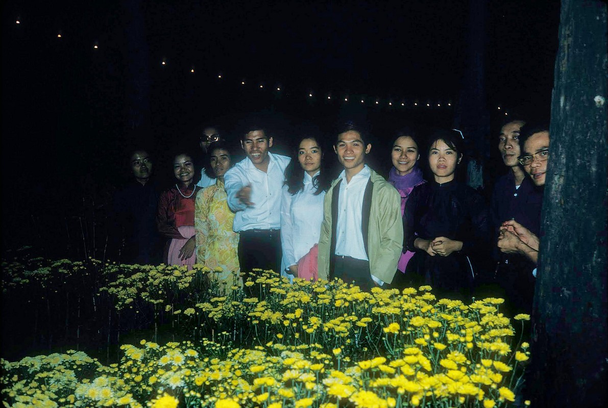 Anh dac biet ve cho hoa Tet Sai Gon nam 1966-Hinh-10