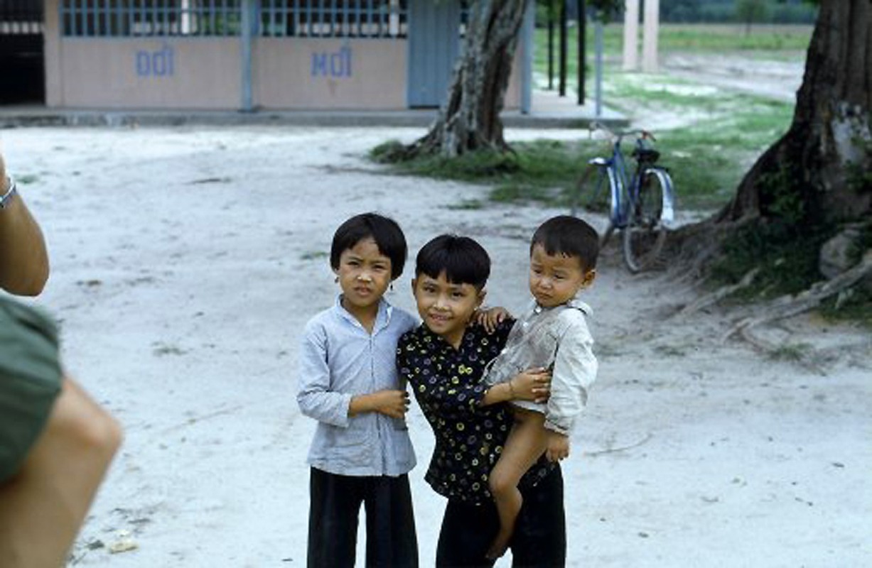 Anh doc tre em Viet Nam nam 1967 cua cuu binh My-Hinh-2