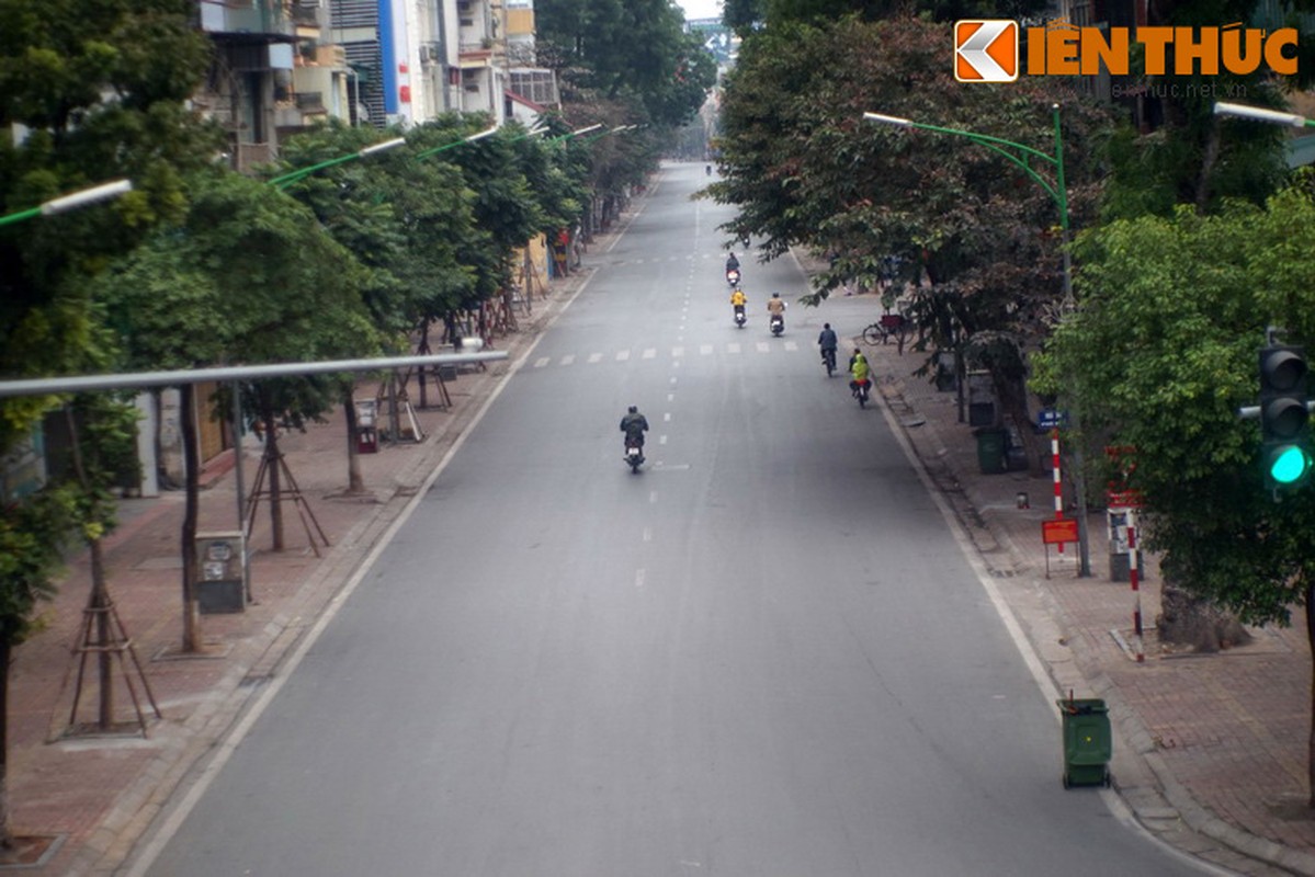 Khoanh khac yen tinh nhat o hai dau dat nuoc sang mung 1 Tet-Hinh-8