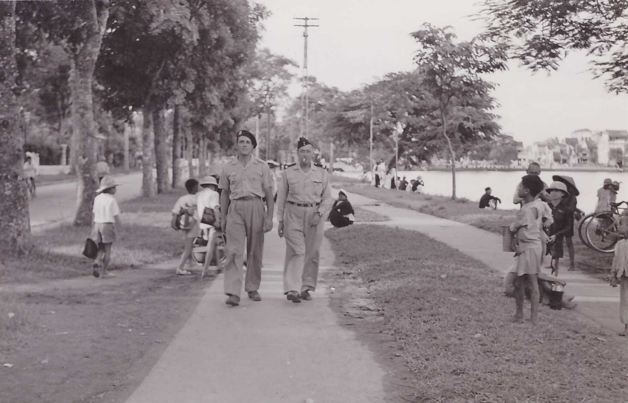 Loat anh it nguoi biet ve Ha Noi nam 1950 (1)-Hinh-7