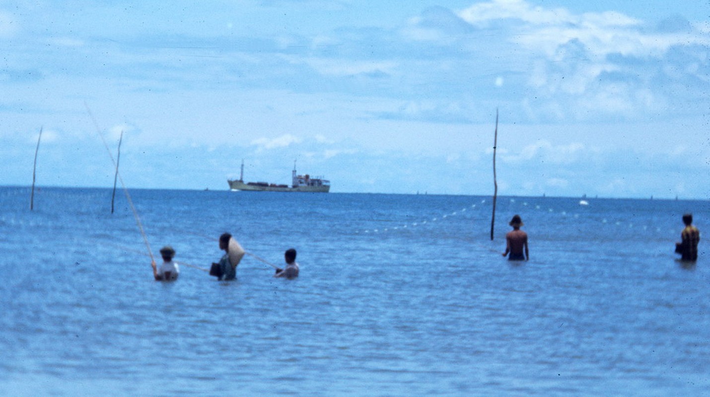 Vung Tau nam 1969 trong anh cua William Bolhofer-Hinh-7