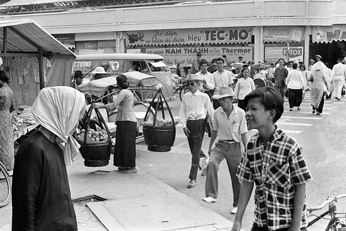 Anh doc ve hang rong via he Sai Gon nam 1959-Hinh-5