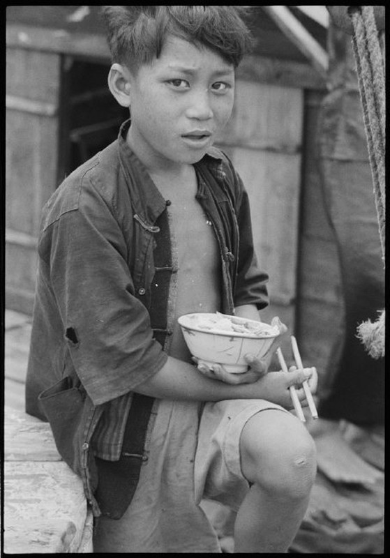 Can canh cuoc song cua nguoi ngheo o Hong Kong nam 1952 (1)-Hinh-9