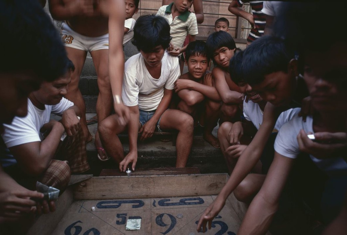 Cuoc song ben trong khu o chuot Manila nam 1983-Hinh-7