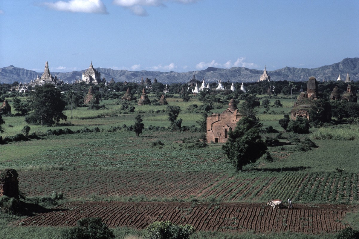 Cuoc song day sac mau o Myanmar thap nien 1970 - 1990 (2)-Hinh-4