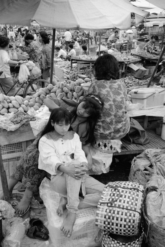 Loat anh de doi ve thanh pho Vientiane thap nien 1990 (1)-Hinh-12