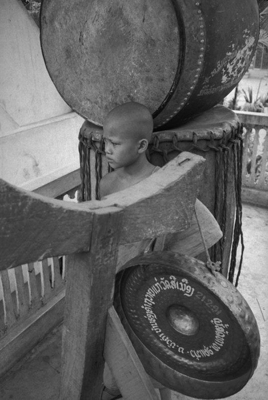 Loat anh de doi ve thanh pho Vientiane thap nien 1990 (1)-Hinh-5