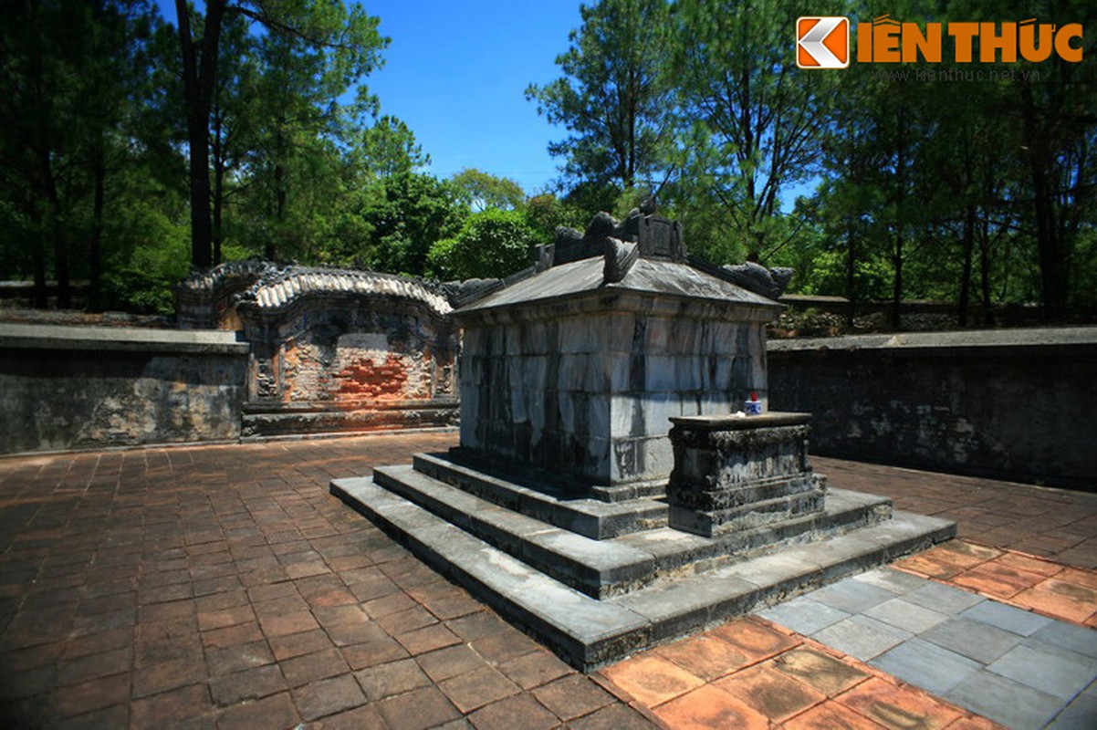 Kham pha lang Tu Duc, lang mo “hut khach” nhat co do Hue-Hinh-26