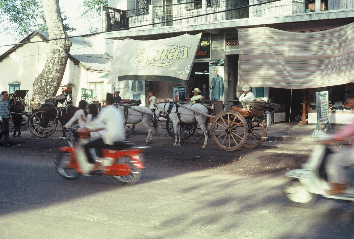 Anh: Doi thuong o Vung Tau nam 1967 qua ong kinh Tom Twitty-Hinh-10