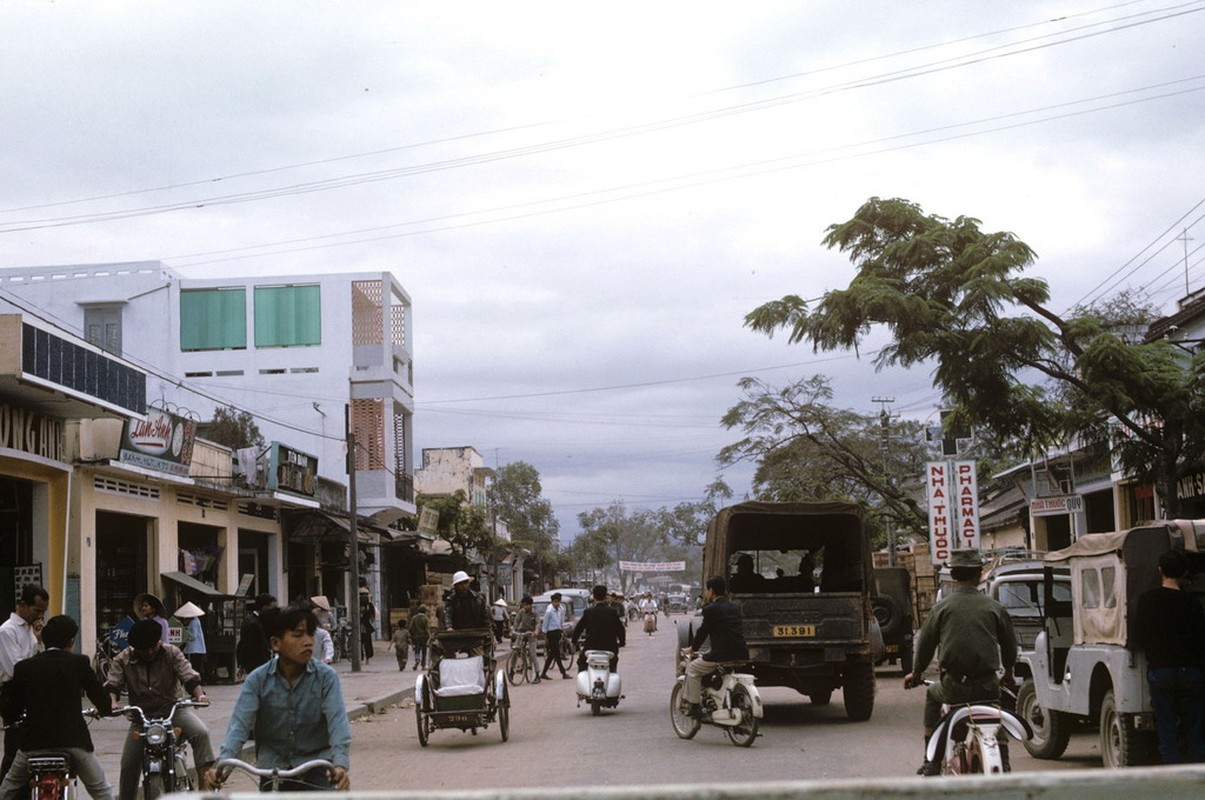 Doi thuong o Da Nang nam 1966-1967 qua anh cua Ron Holder-Hinh-10