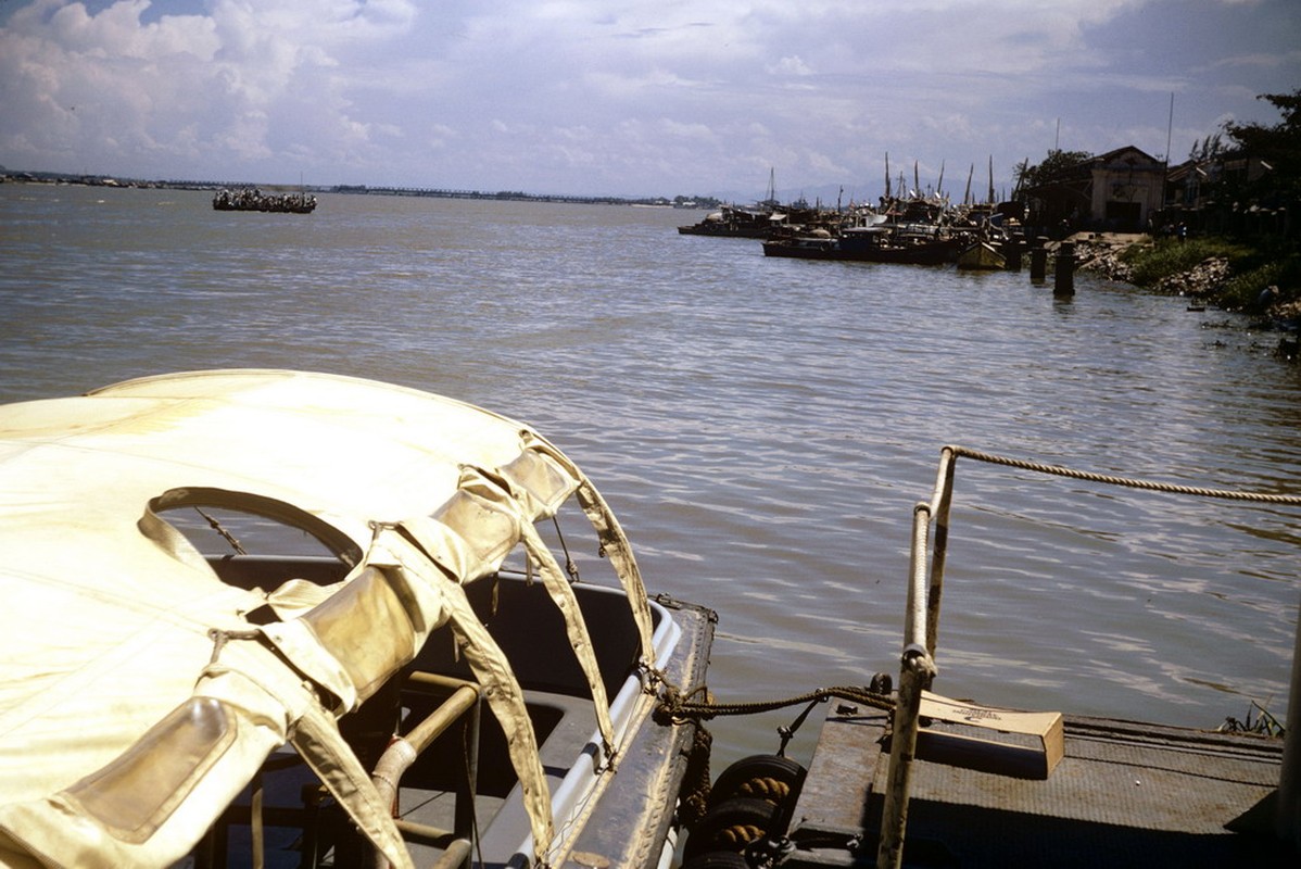 Doi thuong o Da Nang nam 1966-1967 qua anh cua Ron Holder-Hinh-14