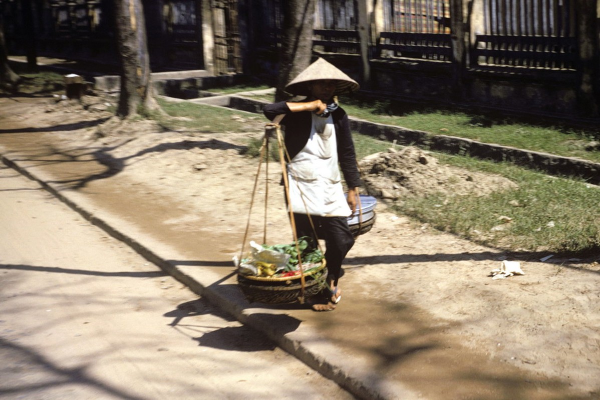 Doi thuong o Da Nang nam 1966-1967 qua anh cua Ron Holder-Hinh-6