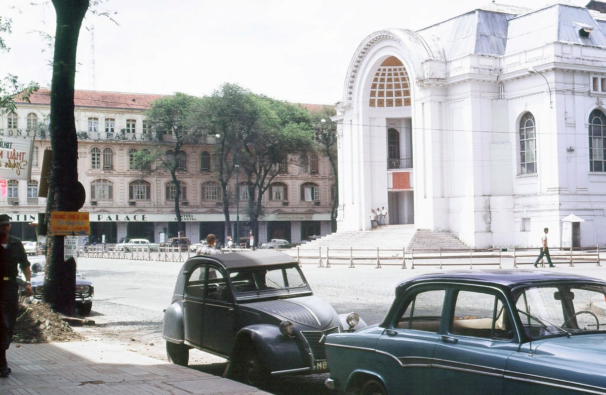 Sai Gon nam 1967-1968 qua ong kinh Peter Stevens