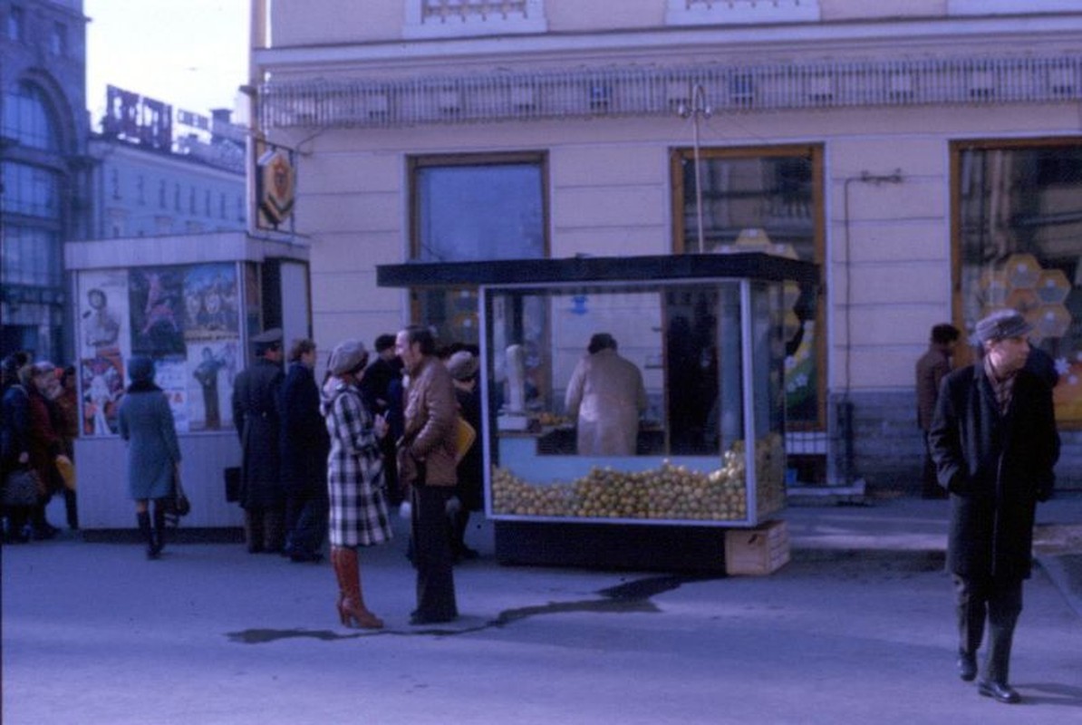 Thanh pho Leningrad nam 1976 - 1977 qua ong kinh nguoi My (2)-Hinh-3