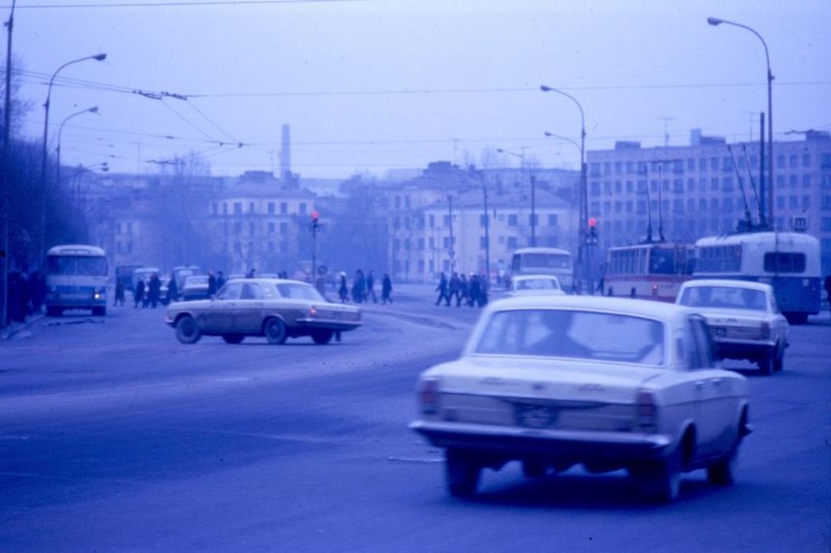 Thanh pho Leningrad nam 1976 - 1977 qua ong kinh nguoi My (2)-Hinh-6