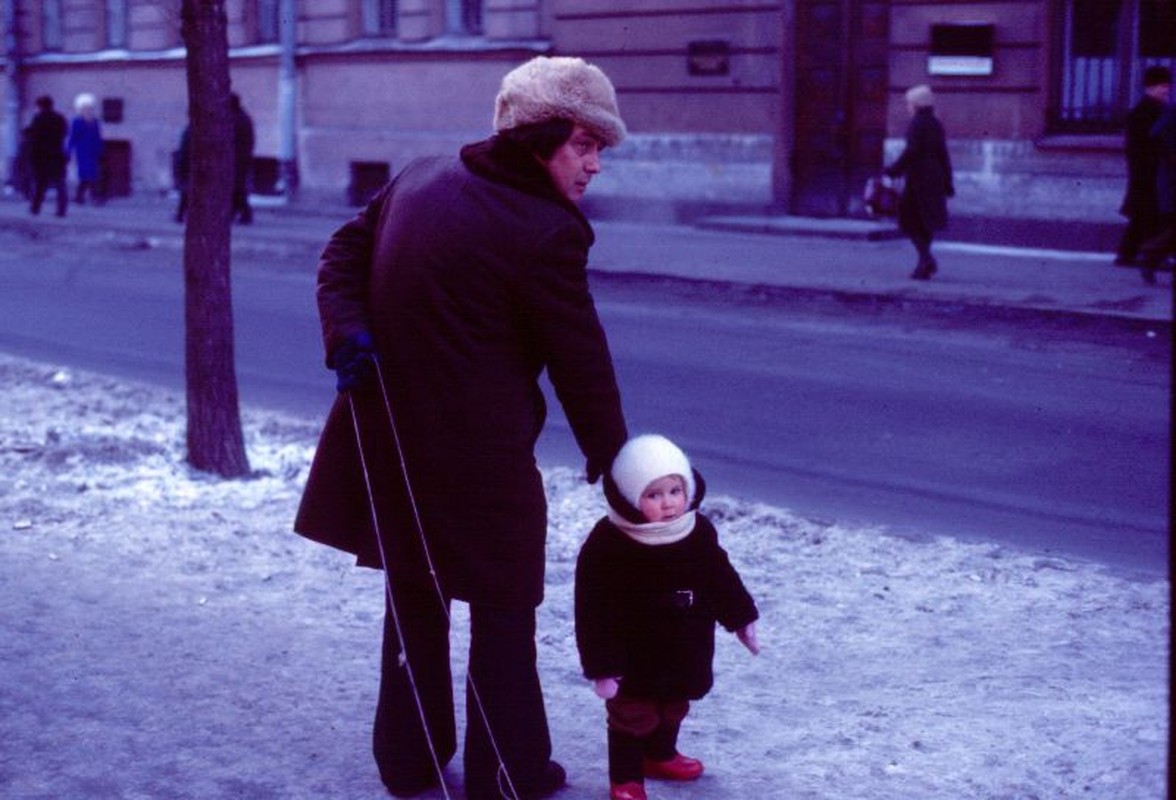 Thanh pho Leningrad nam 1976 - 1977 qua ong kinh nguoi My (2)-Hinh-9