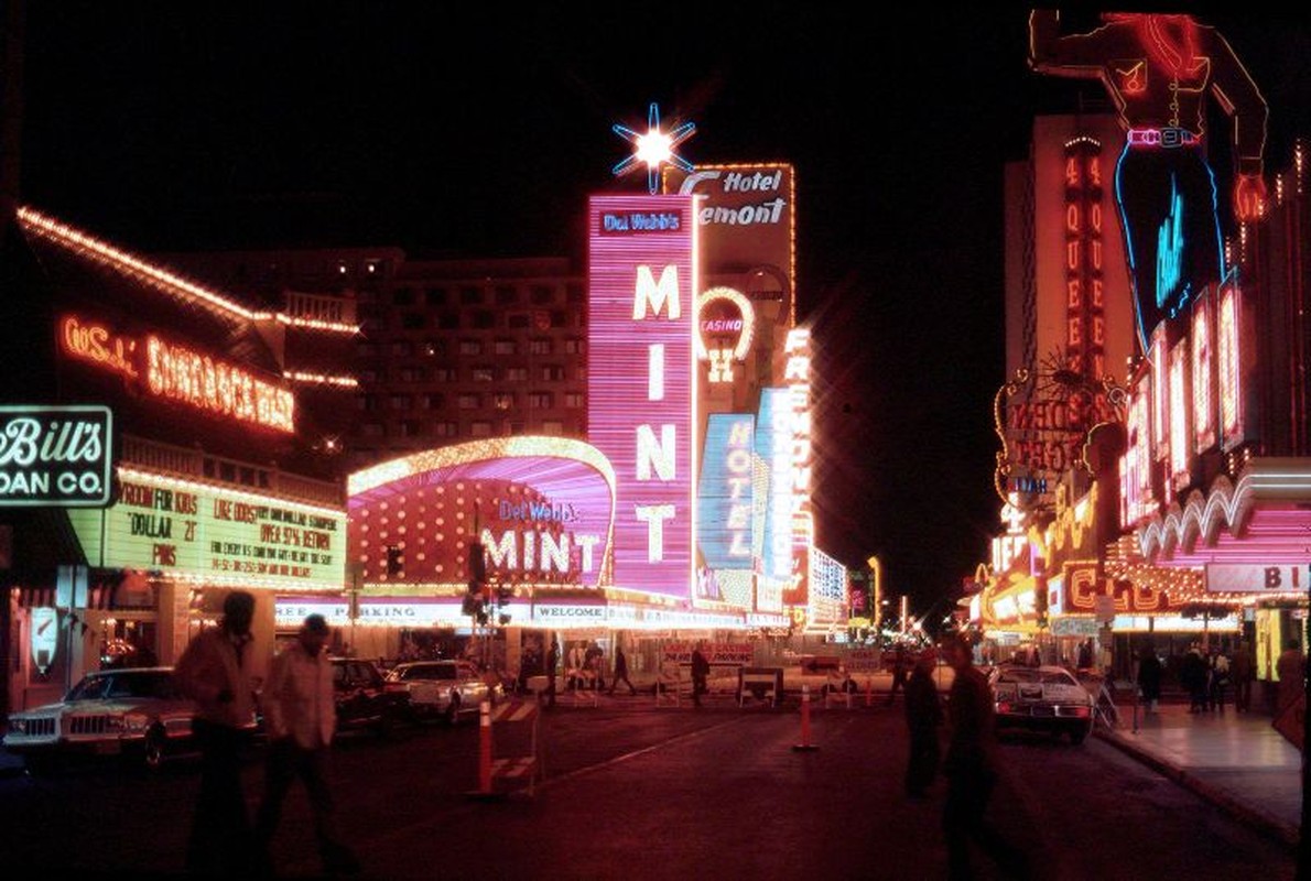 Ngo ngang khung canh ban dem o Las Vegas thap nien 1970-Hinh-7