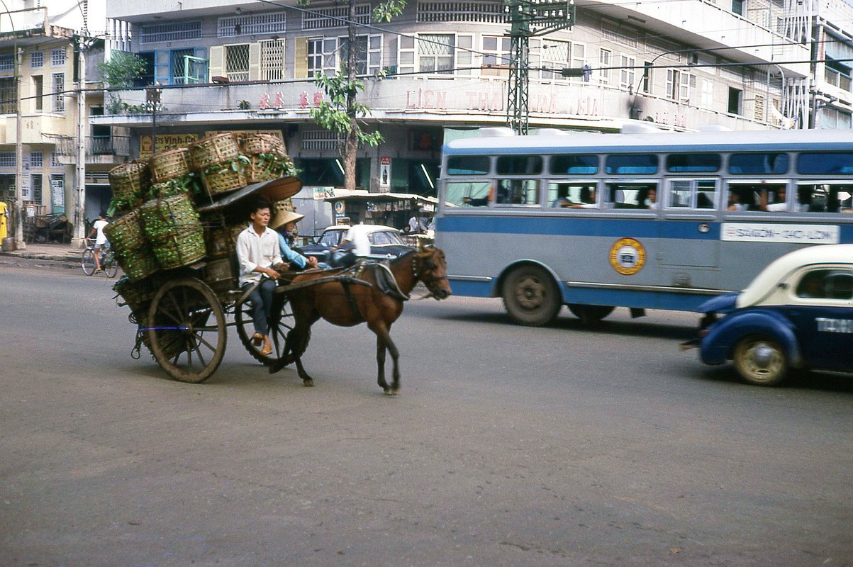 Anh cuc chat ve Sai Gon nam 1966 cua Donald MacKinnon-Hinh-7