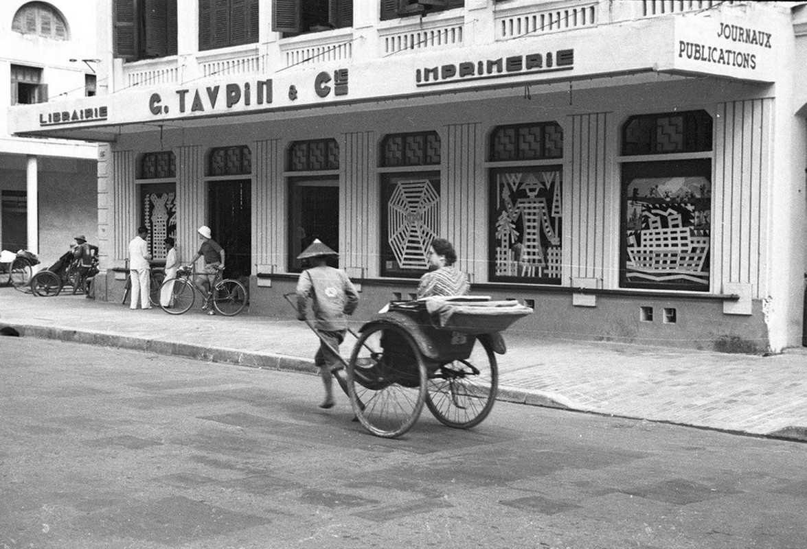 Loat anh doc ve xe keo tay o Ha Noi nam 1940-Hinh-3