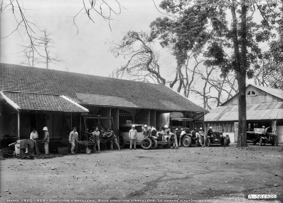 Day bat ngo trong can cu phao binh Phap o Ha Noi thap nien 1920-Hinh-11