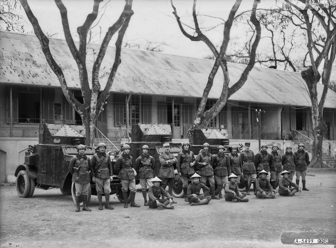 Day bat ngo trong can cu phao binh Phap o Ha Noi thap nien 1920-Hinh-3