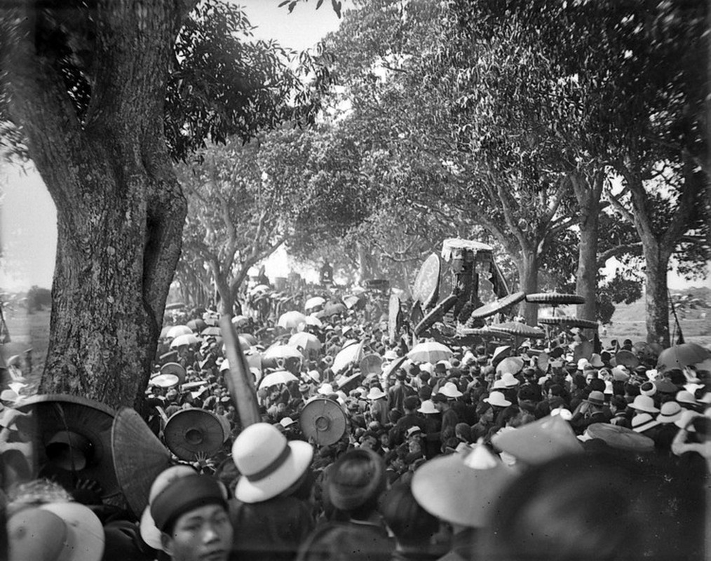 Hinh doc ve le hoi den Voi Phuc nam 1928-Hinh-15