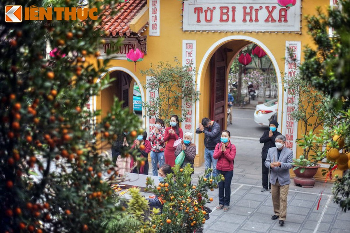 Kho tin: Chua Quan Su thuo xua xay de su than nuoc ngoai hanh le-Hinh-10