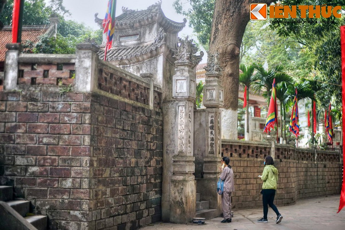 Ve dep huyen ao ngoi den tran giu phia Tay Ha Noi-Hinh-6