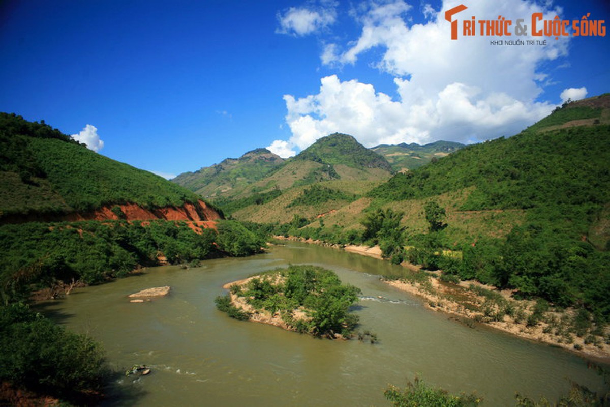 Su that bat ngo ve ten goi cua song Ma huyen thoai-Hinh-2