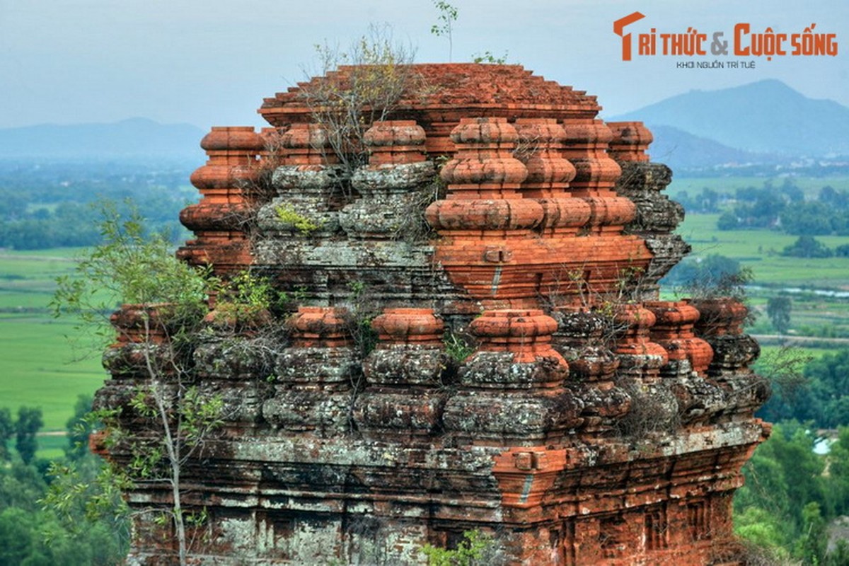 Kham pha ba toa thap Cham noi tieng nhat dat Binh Dinh-Hinh-4