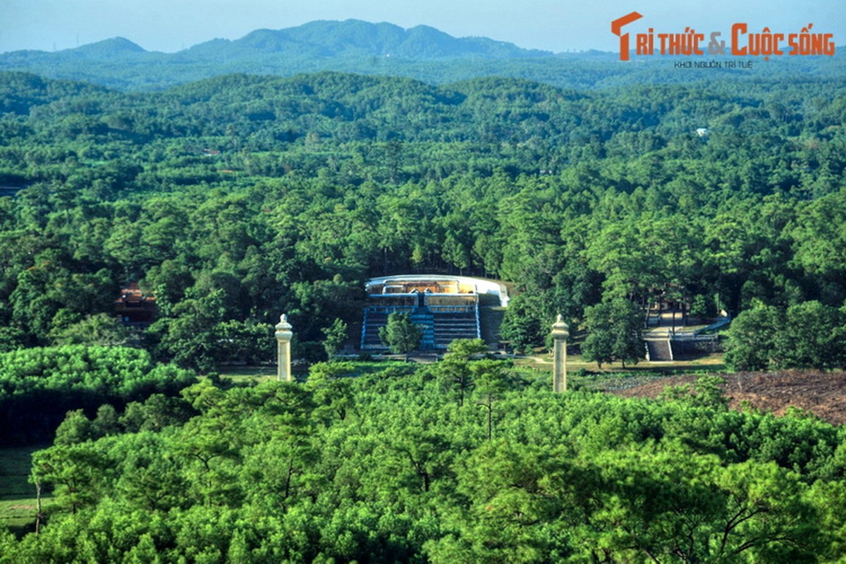 Kham pha nhung doi nui phong thuy tru danh Co do Hue-Hinh-8