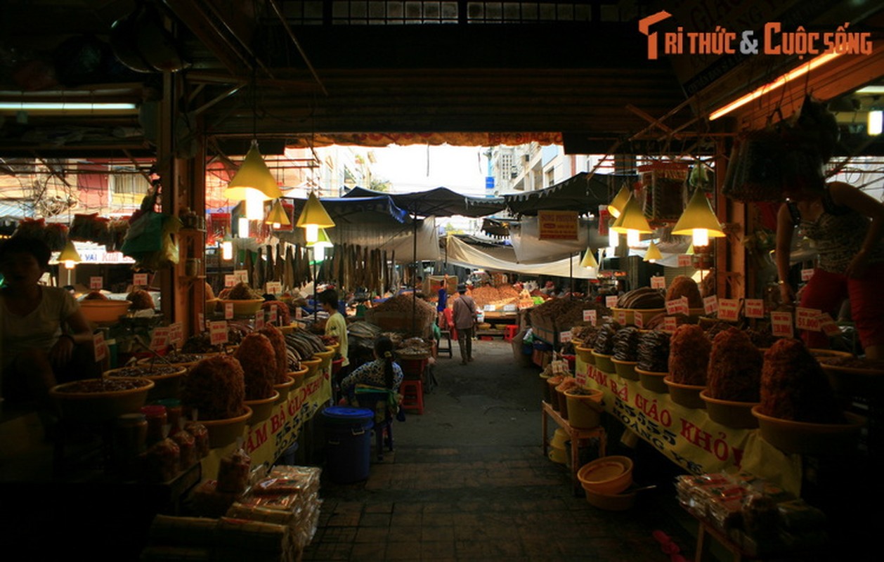 Nhung dieu khien khach Tay ta ngay ngat o cho Chau Doc-Hinh-3