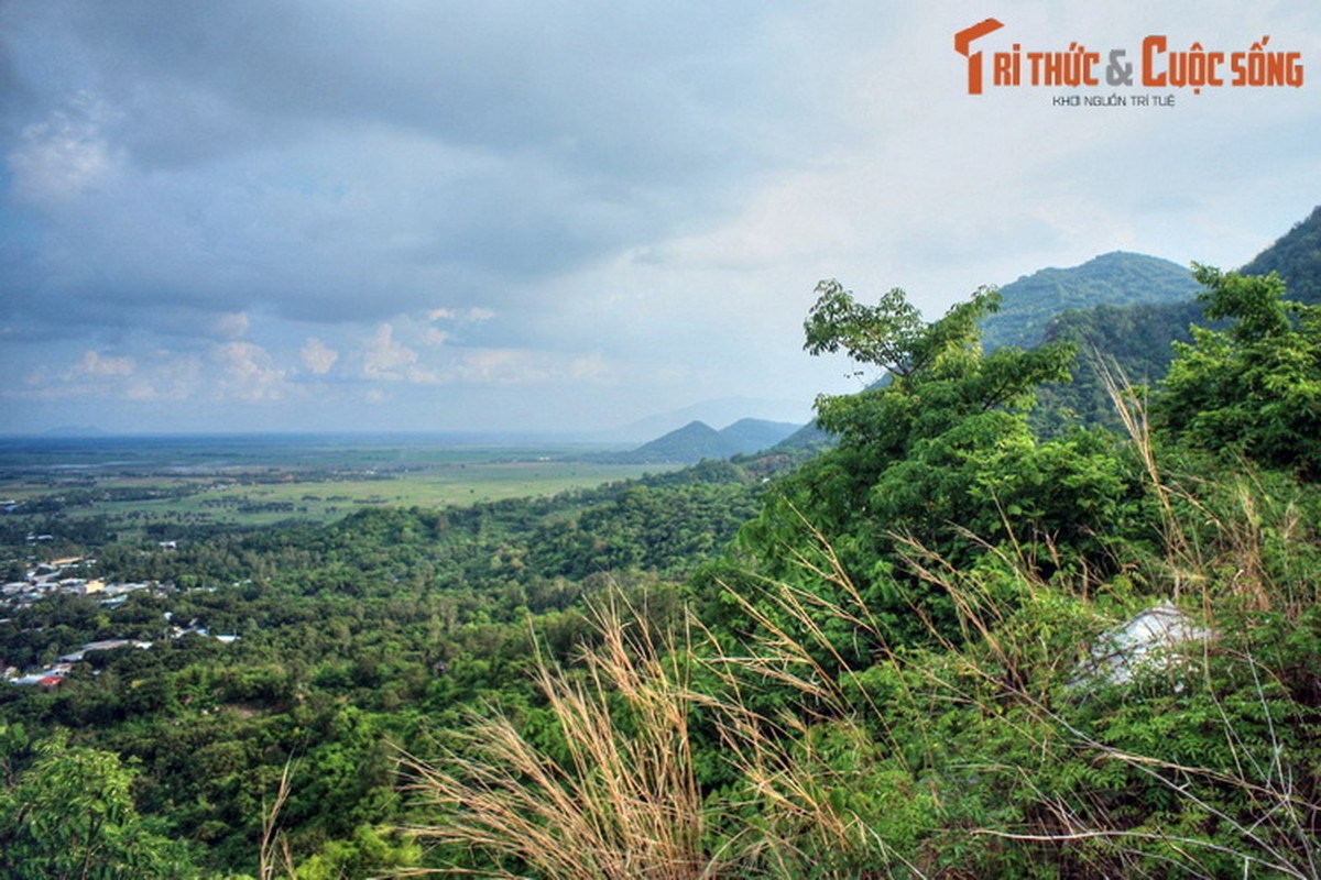 Giai thoai ly ky ve cac dao si vung Bay Nui An Giang-Hinh-6