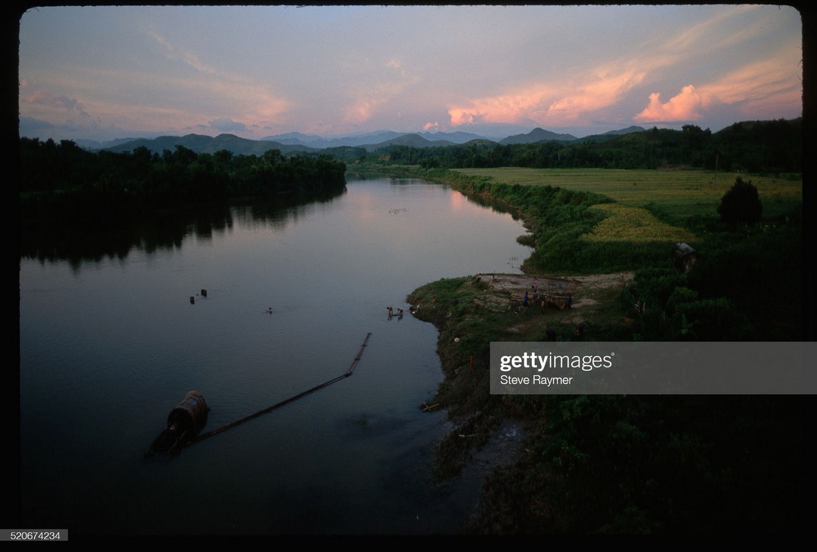 Cuoc song o Lao Cai nam 1993 qua anh cua Steve Raymer-Hinh-7