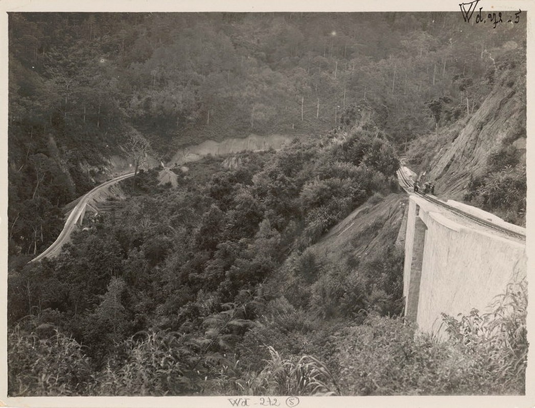 Canh quan hung vi cua Da Lat nhung nam 1929-1930-Hinh-5