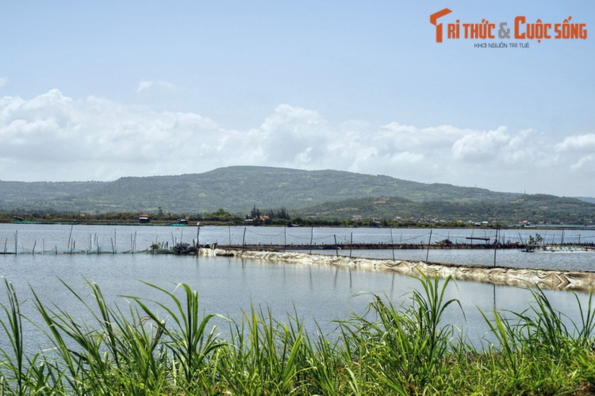 Thuc hu ve nam mo khong lo cua Cao Bien tren dat Phu Yen-Hinh-6