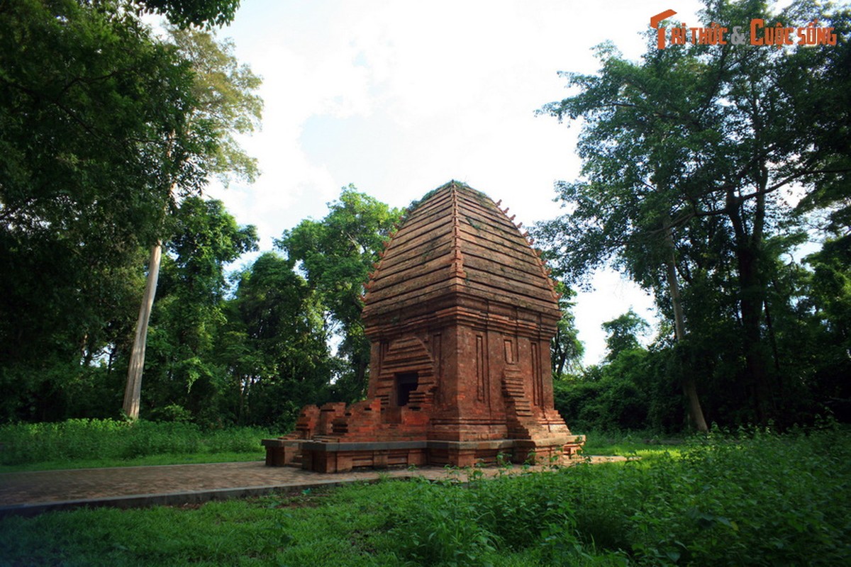 Diem dung chan dac biet tren duong tu Ban Don di Pleiku-Hinh-6