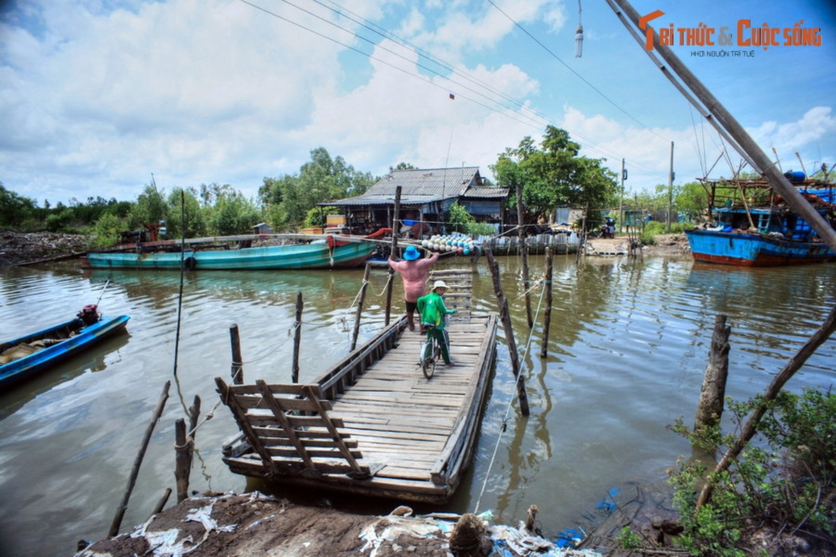 Kham pha dieu thu vi chi co the gap tren cac cung duong mien Tay-Hinh-5