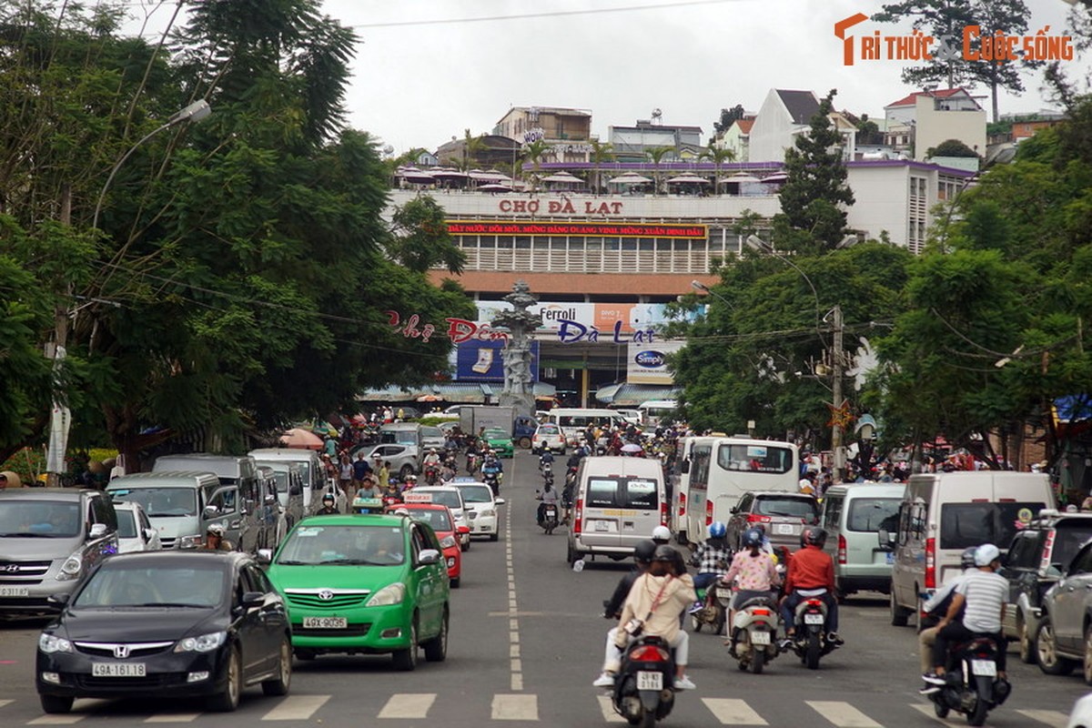 Cong trinh hinh chiec dan piano cua “cha de” Dinh Doc Lap o Da Lat-Hinh-4