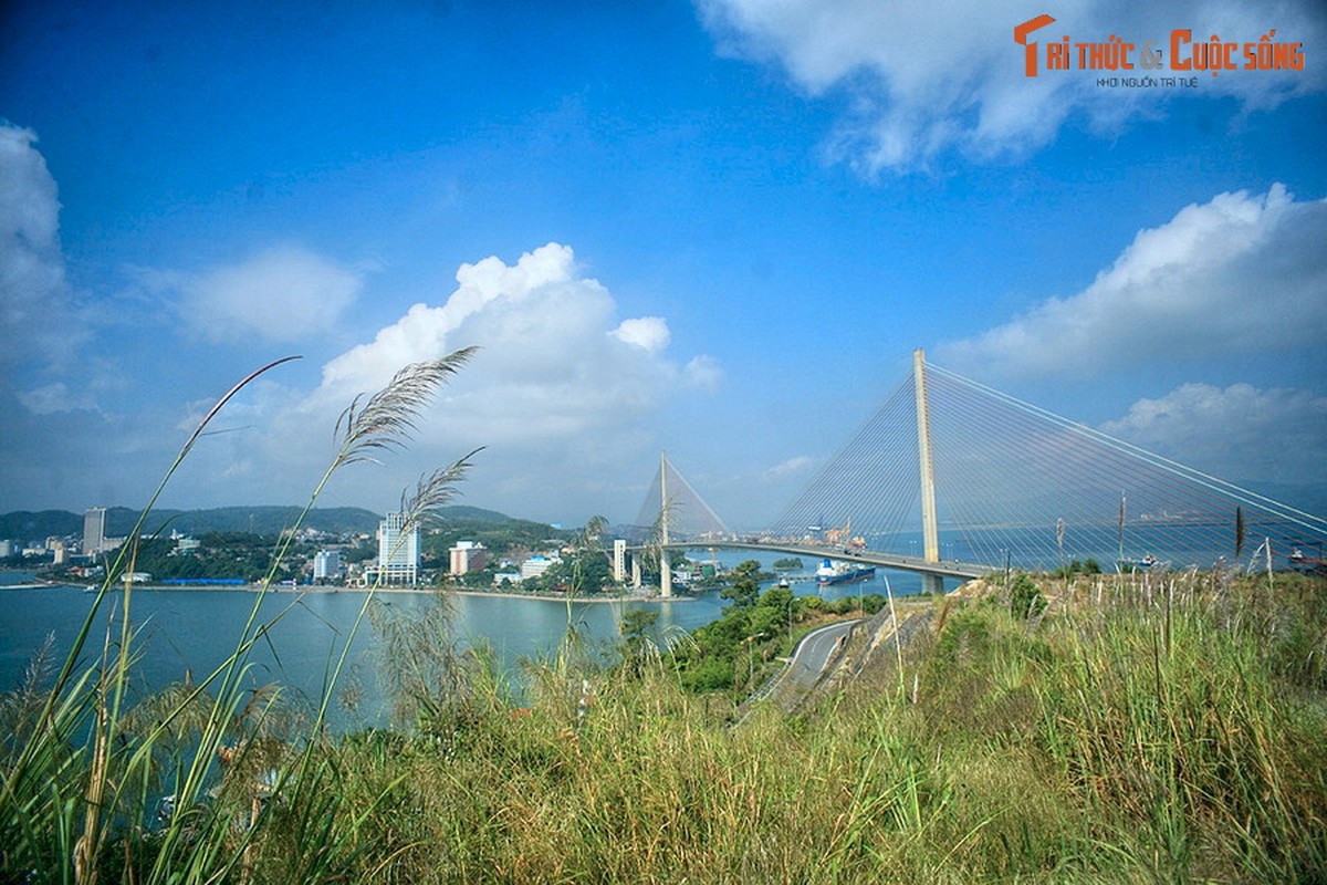 Top 10 thanh pho co bien rong - nui cao noi tieng nhat Viet Nam