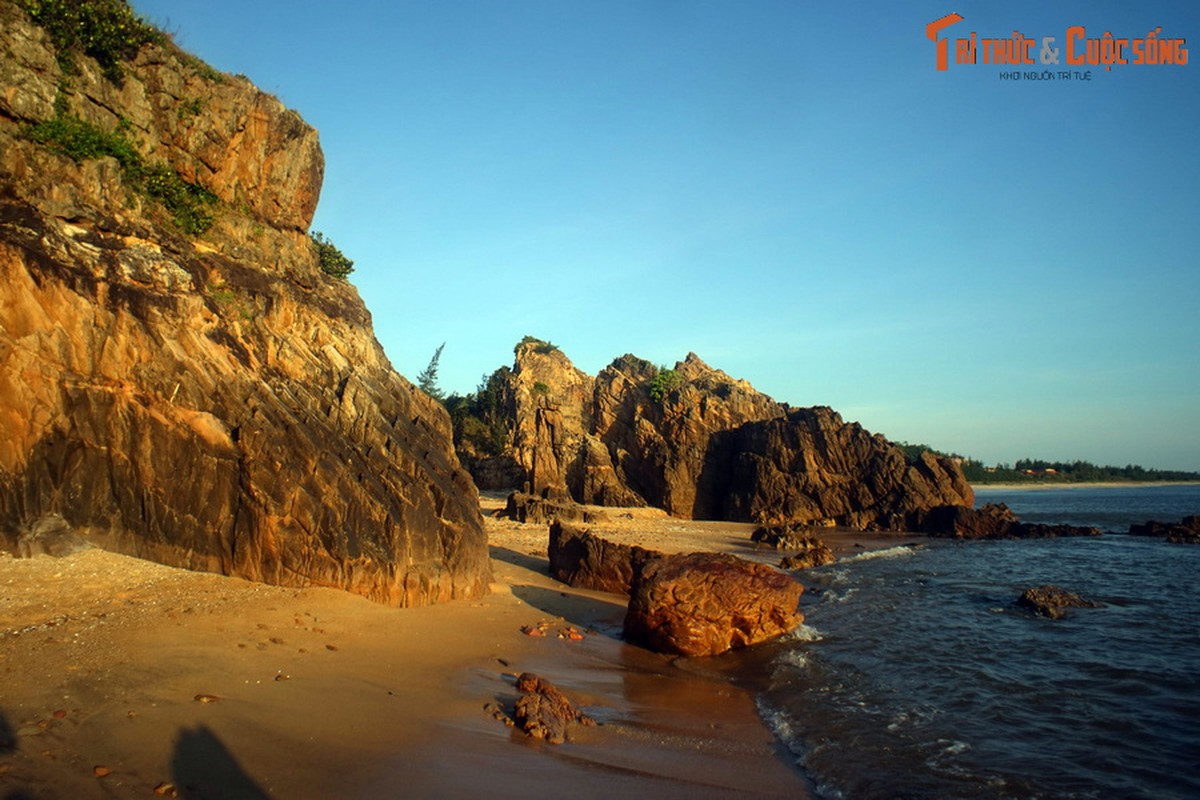 Khoanh khac binh minh ky dieu o Bai Da Nhay Quang Binh-Hinh-4