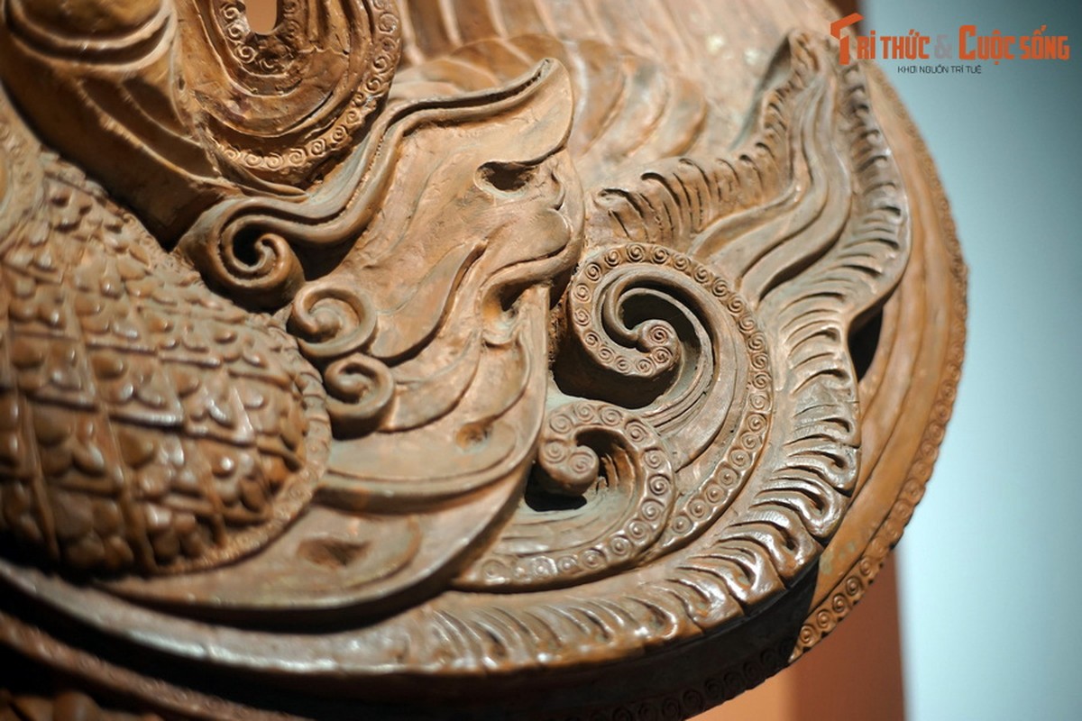 View - 	Tuyệt phẩm đầu rồng thời Trần được tìm thấy giữa trung tâm Hà Nội
