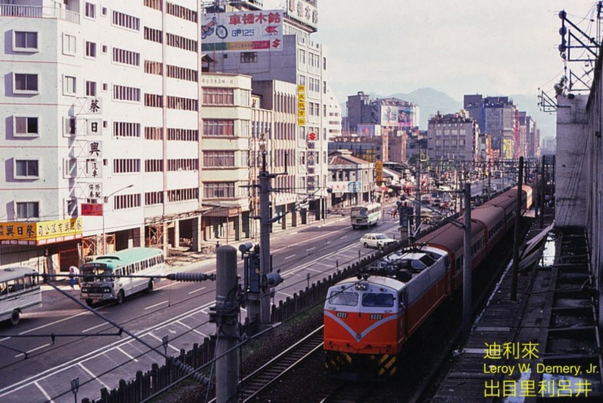 View - 	Trải nghiệm cuộc sống muôn màu ở thành phố Đài Bắc năm 1980