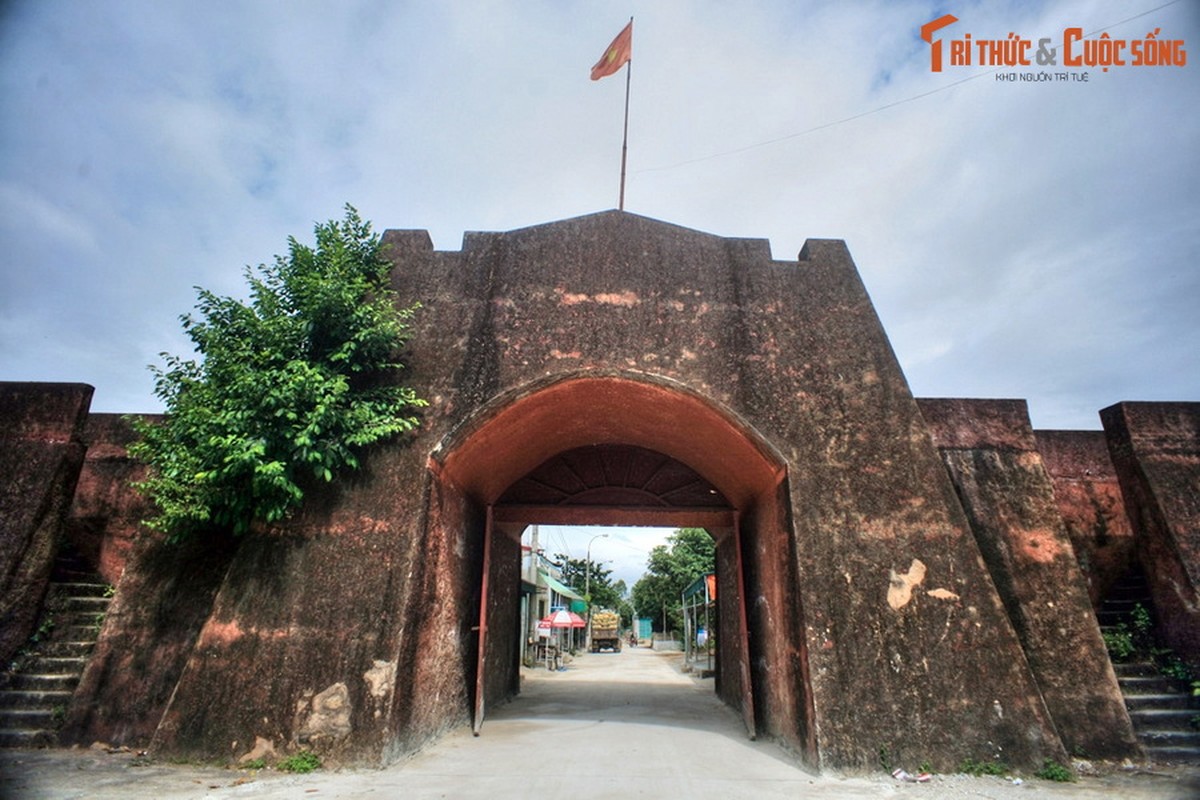 Loat di tich lich su hap dan, phai ghe tham o tinh Dien Bien