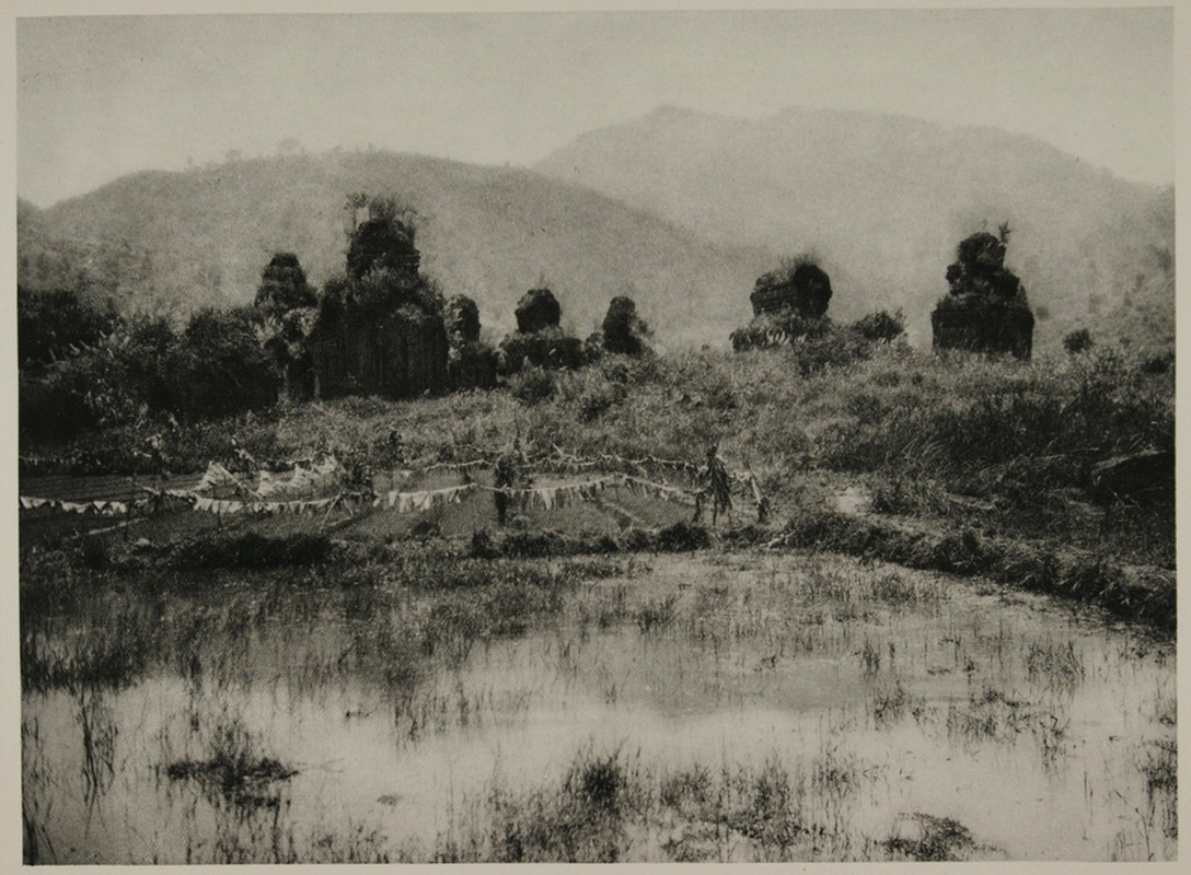 Anh tu lieu quy ve cac di tich Cham o Viet Nam nam 1926