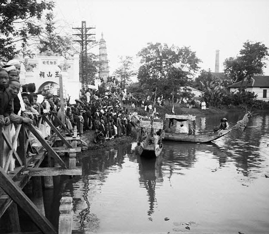 Canh dua vit thu vi o ho Hoan Kiem, Ha Noi nam 1905 -1906-Hinh-7