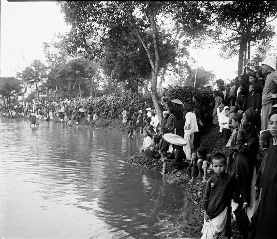 Canh dua vit thu vi o ho Hoan Kiem, Ha Noi nam 1905 -1906-Hinh-8